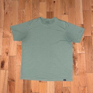 Patagonia Green T Shirt, Mens Large